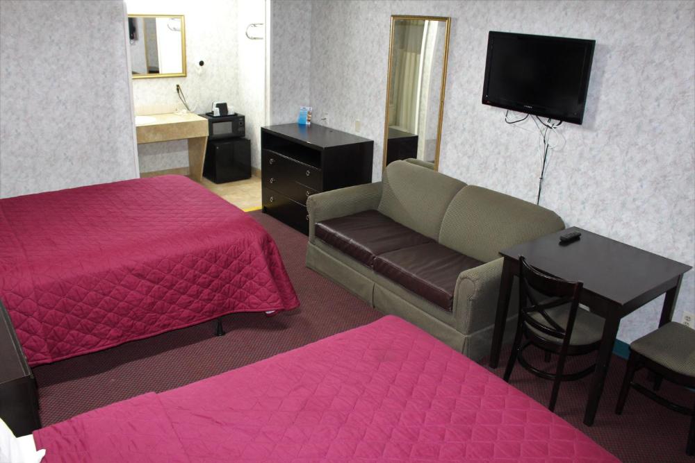 Deluxe Double Room interior